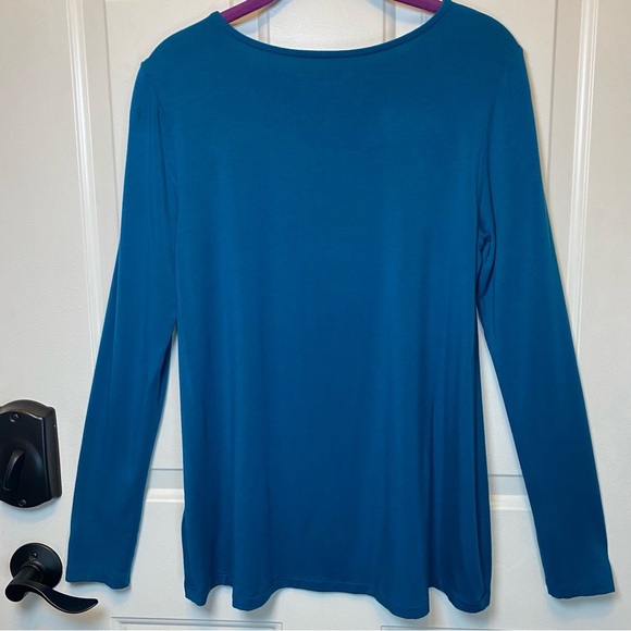Soft Surroundings Teal Long Sleeve Women’s Small Knit Top w/ front cut-out Soft! - Picture 2 of 10